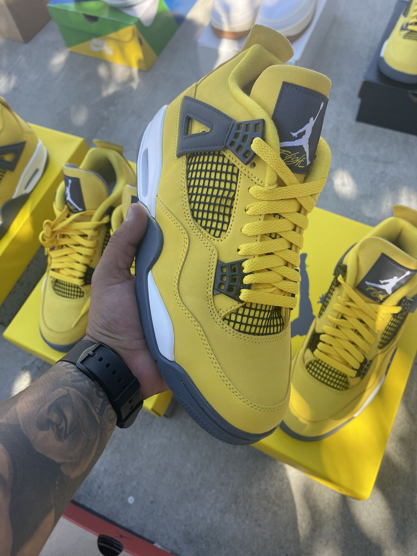 Jordan 4s lightning ⚡️