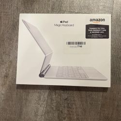 iPad Magic Keyboard 
