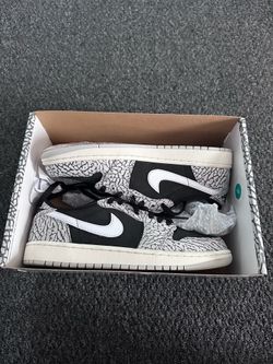 Jordan 1 retro  low OG black cement sz11 $150 obo