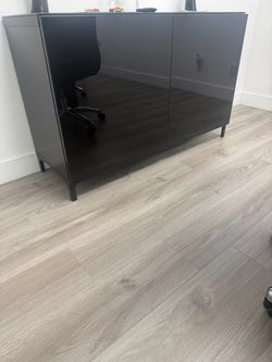 Credenza
