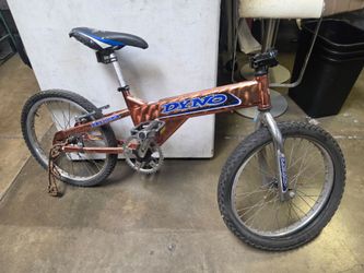 GT Dyno bmx frame bike.  Gt rims..