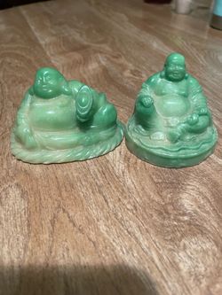 laughing Buddha (Budai) figurine