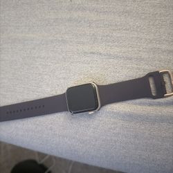 Apple Watch 40mm SE With Cellular 