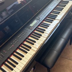 Suzuki Piano 