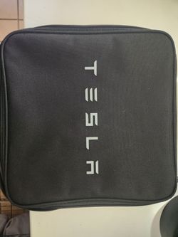 Tesla Mobil Charger Bag
