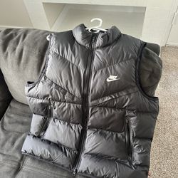 Nike Puffy Best - Sz XL