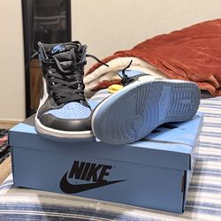 Retro Jordan 1 (university blue)