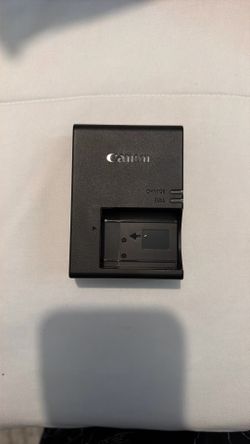 Canon camera battery charger
