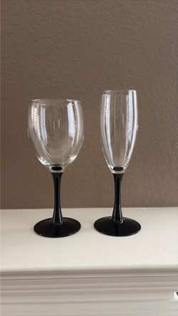 Wine & Champagne Glasses