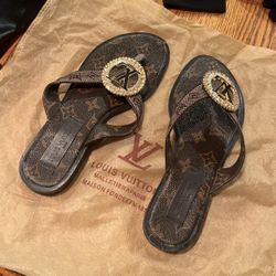 LV Sandals louis vuitton