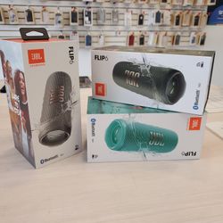 JBL Flip 6 Bluetooth Speaker Brand New - Buy in full or $1 today