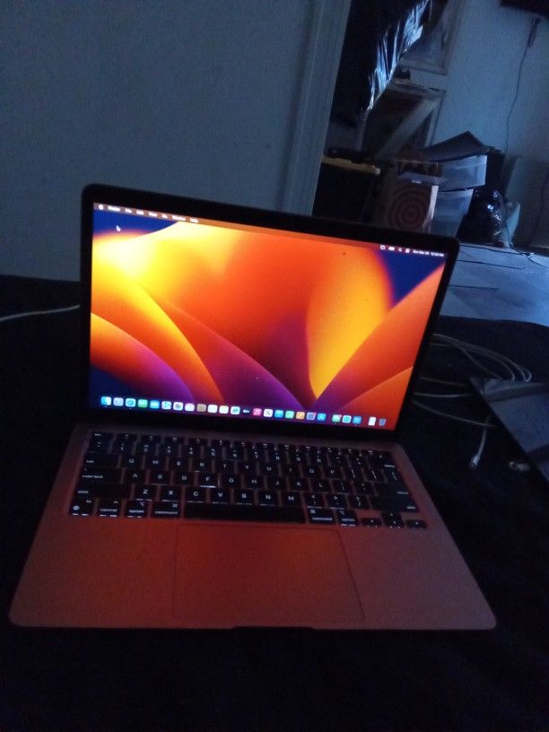 MacBook Air 13-inch