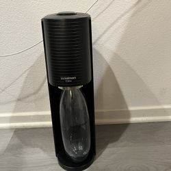SodaStream Terra Soda Streaming Machine Sparkling Water Maker