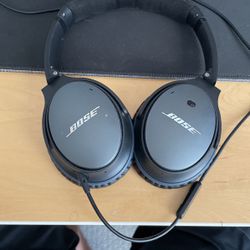 Bose QC 25 Noise Cancelling Wired Headphones 