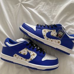 Nike SB Dunk Low Supreme Stars Hyper Royal