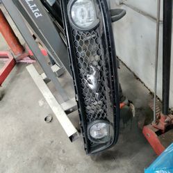 2015 Mustang Grill