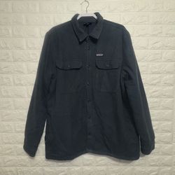 Patagonia Men’s Insulated Shirt Jacket XL Blue Snap Button Flannel Lined 
