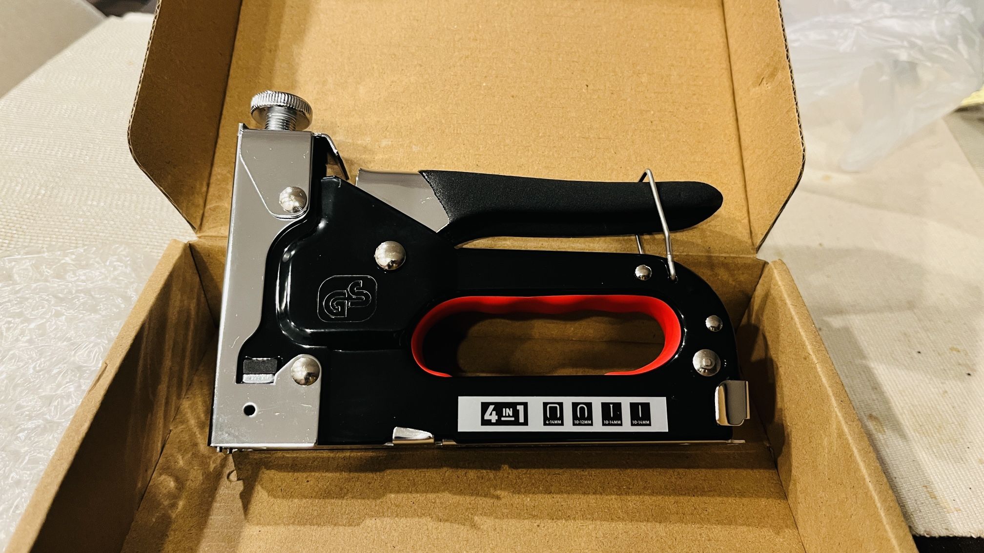 Heavy Duty Staple Gun (Brand New)