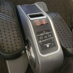 Widespread Elliptical Stepper