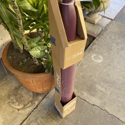 Excellent Condition Yoga Mat And Cup