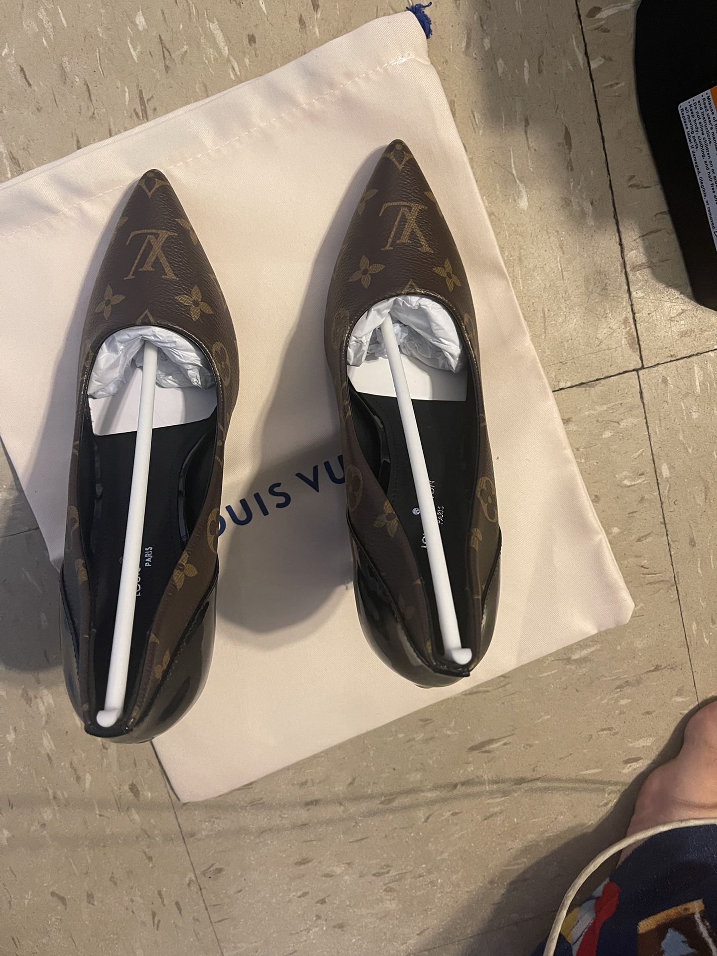 Louis Vuitton Cherie Pumps for Sale in Brooklyn, NY - OfferUp