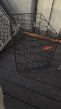 Dog crate