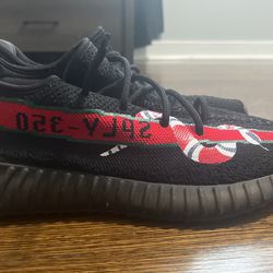 Yeezy Boost 350 V2 Oreo for Sale in Richmond, VA - OfferUp