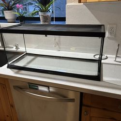 20 gal reptile tank/cage