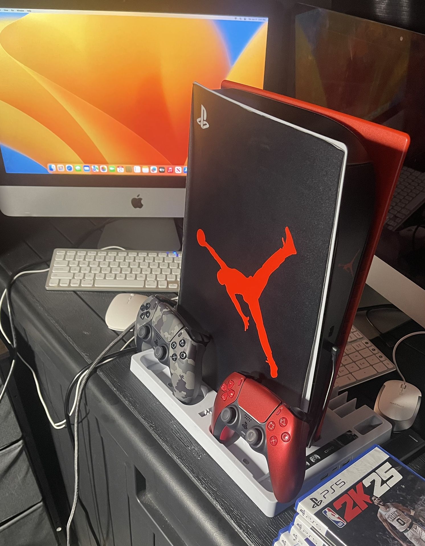 Ps5 With 2 Controllers And 5 Games & APPLE IMAC