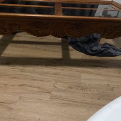Queen Anne Cherry Coffee Table