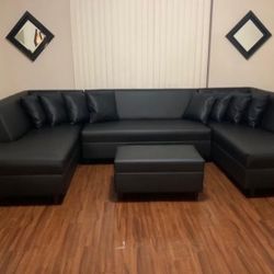 Black Leather Sofa Sectional Brand new !! Available For Pick Up Or Delivery!!More ,Colors Available 