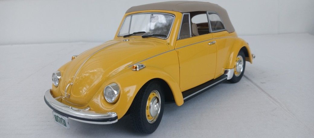 Die Cast Metal - V W Beetle New Condition -