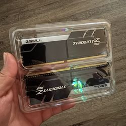 G Skill Trident Z RGB 16GB (2x8) 3200mt