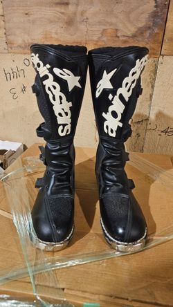Sport / racing boots