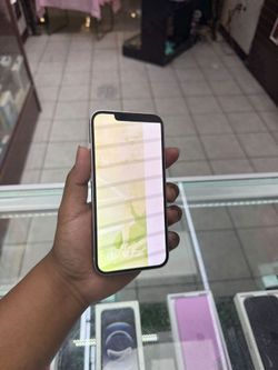 iPhone/Samsung Screen Replacement