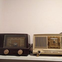 Antique/Vintage Clocks, Make Offer 