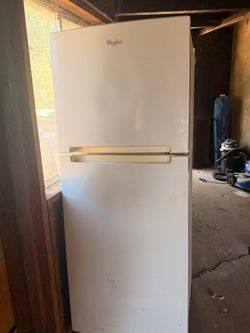 Whirlpool Refrigerator
