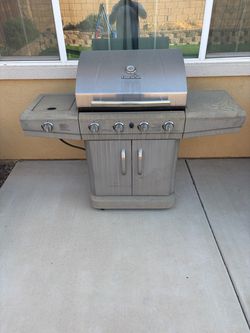Charbroil Grill