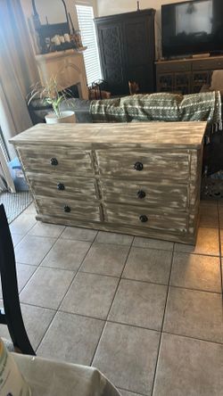 6 Drawer chest