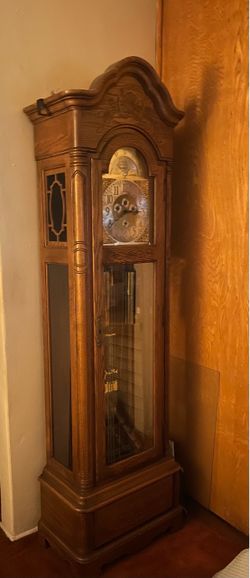 Grandfather Clock-please read ad!