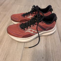 Saucony Tempus