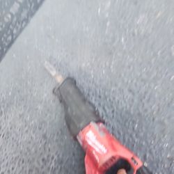 Milwaukee M18 SUPER SAWZALL 
