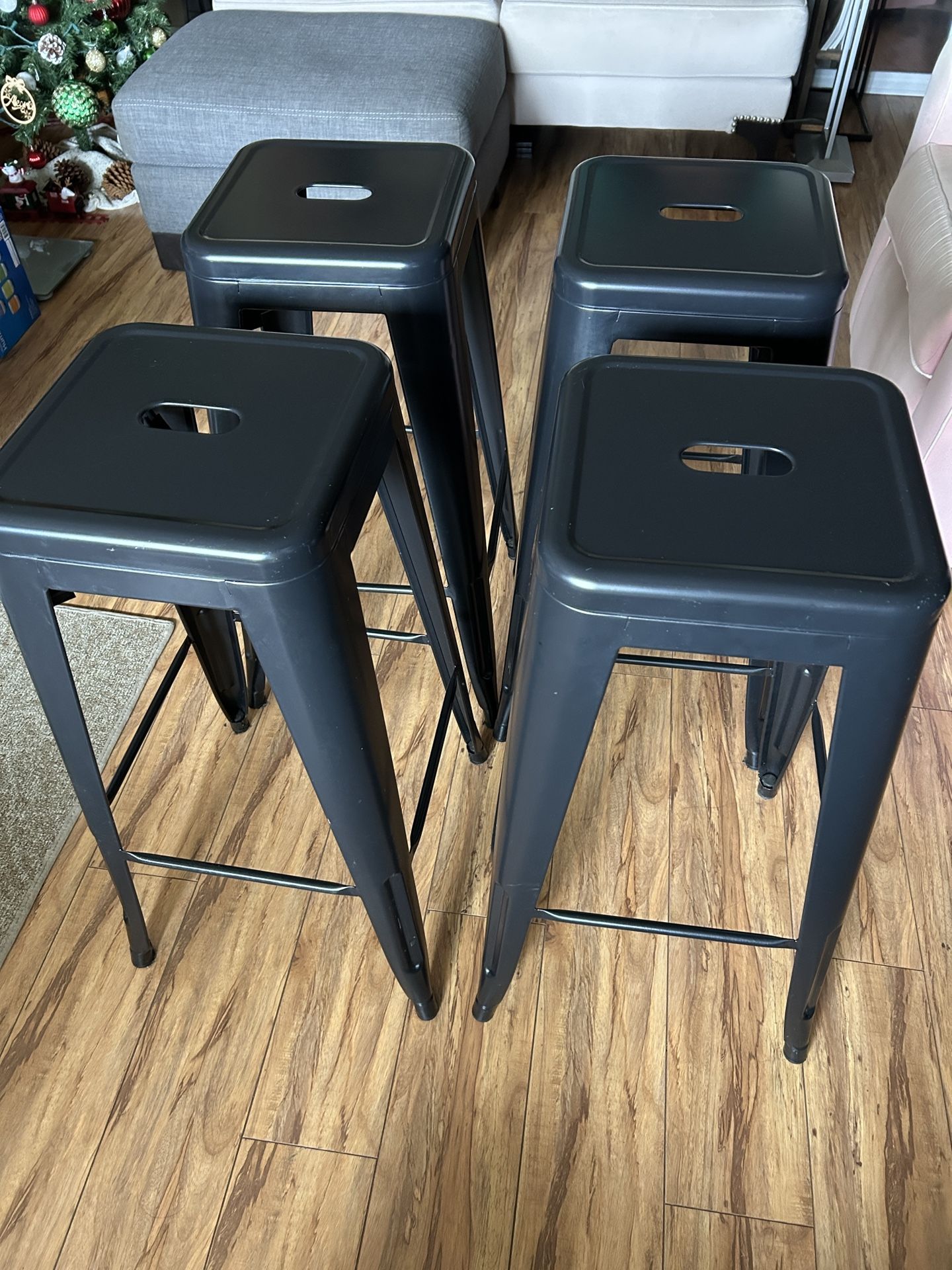 4 black metal Stools 30”H - Perfect condition