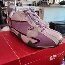 Echo Red tennis shoes white/purple