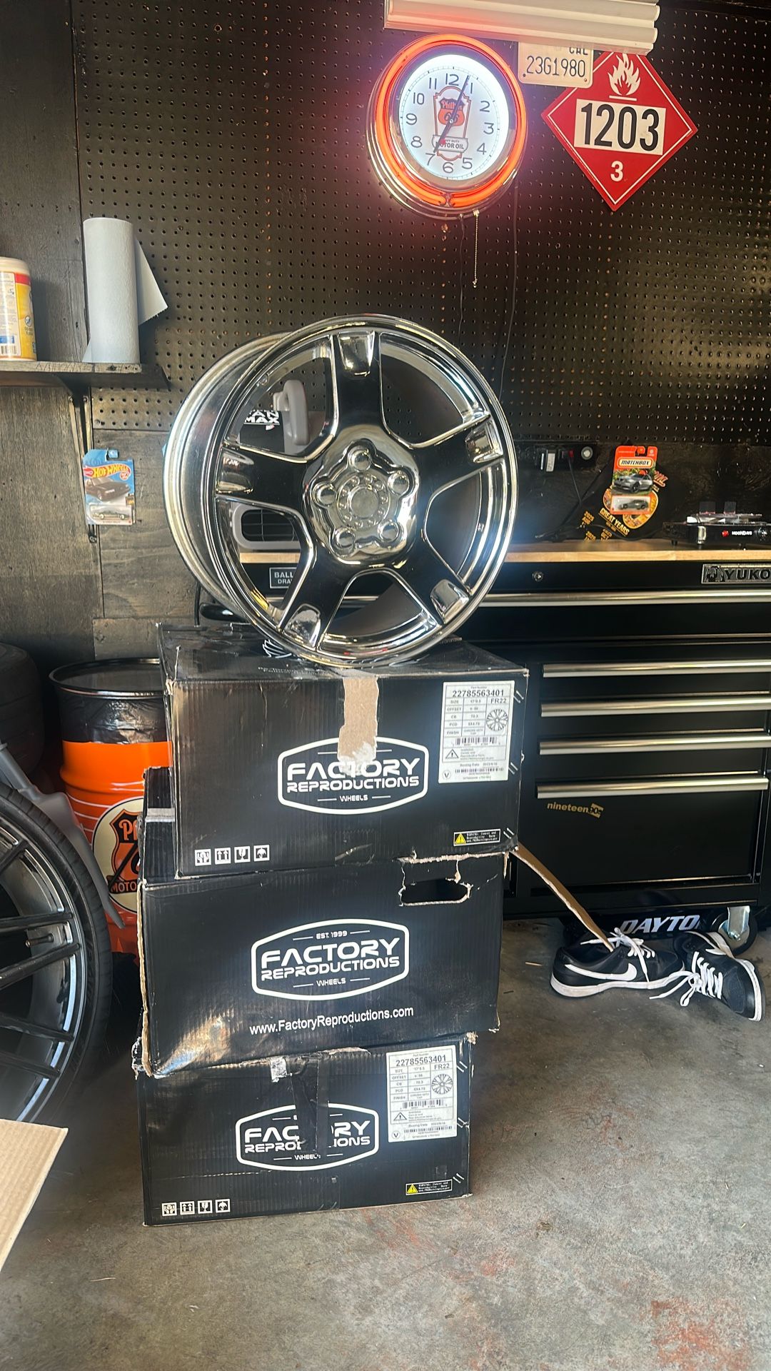Brand new Corvette wheels