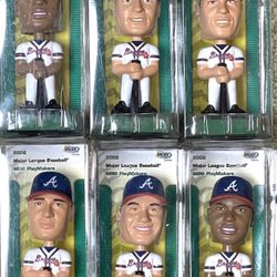 2002 Major League Baseball Mini PlayMakers Bobble Head Chipper Jones,Greg Maddox,Tom Glavin ,Rafael Furcal,Javy Lopez,and Andrew Jones 