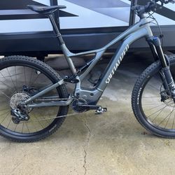 Specialized Turbo Levo Comp