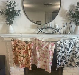 women’s floral skirts