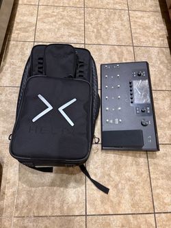 Line 6 Helix LT + Official Gig Bag – Excellent Condition