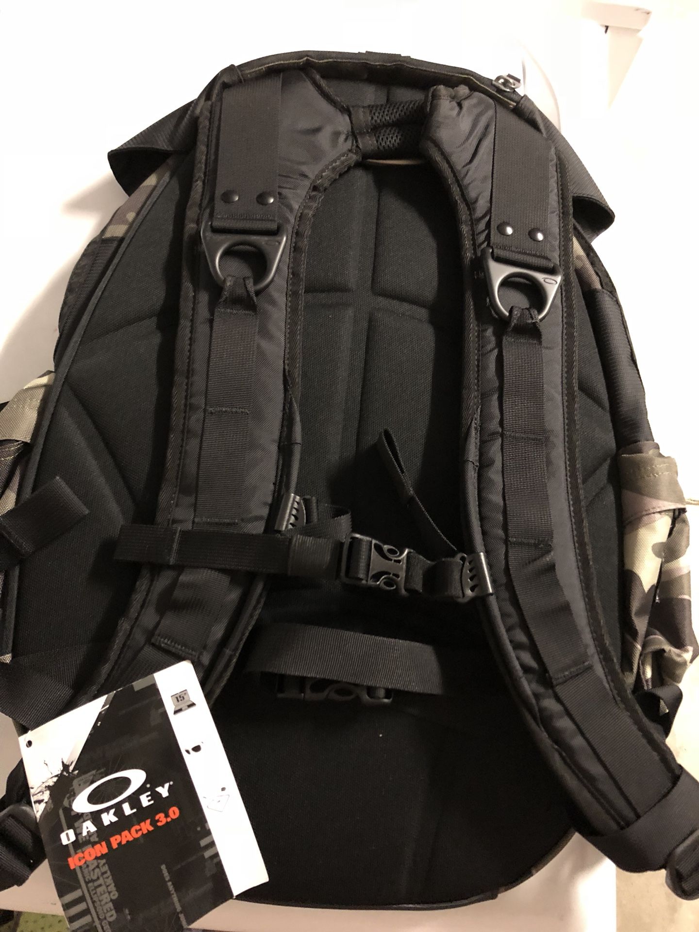 Oakley backpack for Sale in Riverside CA OfferUp